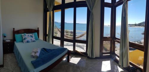 Family Room with Sea View