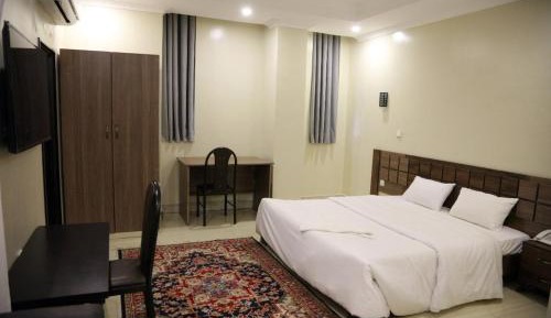 Deluxe Double Room with Bath