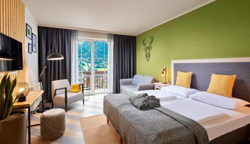 Deluxe Double Room with Balcony