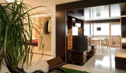 Deluxe Apartment (4 Adults)