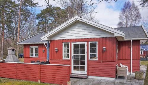 Two-Bedroom Holiday Home