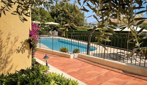 Superior Double Room with Balcony