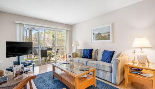Two Bedroom Apartment 
