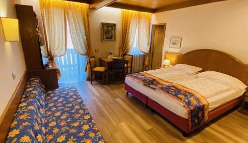 Classic Triple Room