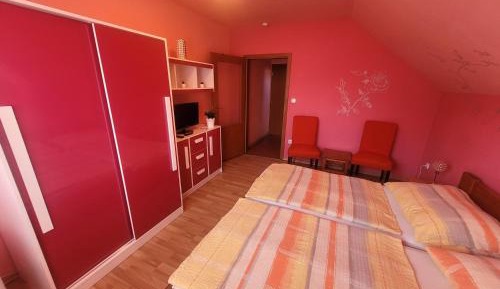Twin Room with Private Bathroom