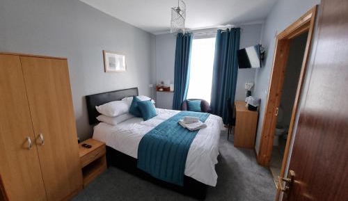 Double Room with Shower