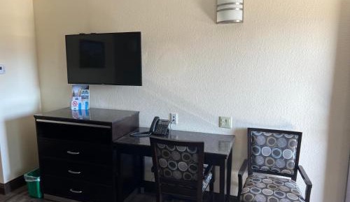 King Room with Mountain View