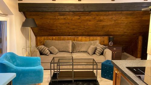 Superior King Suite