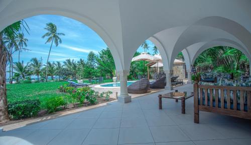 Villa - Beach Front