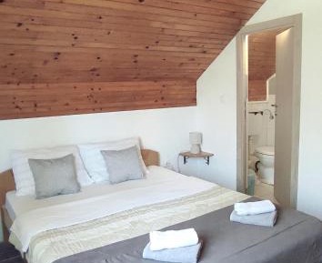 Double Room with Private Bathroom