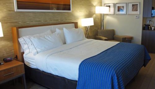 King Suite with Sofa Bed