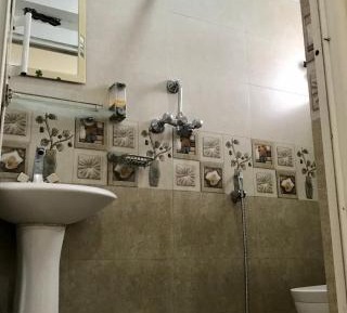 Deluxe Double Room (2 Adults + 1 Child)