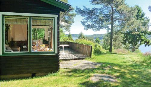 Two-Bedroom Holiday Home