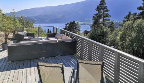 Four-Bedroom Holiday Home