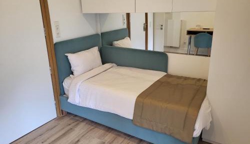 Single Room with Terrace
