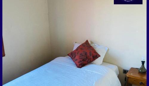 Single Room with Shared Bathroom