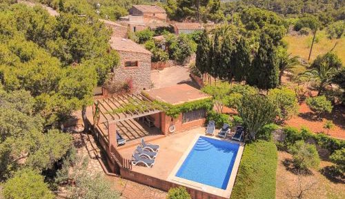 Five-Bedroom Villa