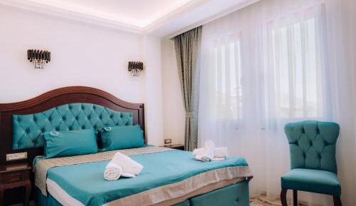 Double Room with Lake View