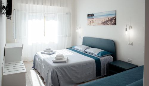 Triple Room with Private Bathroom