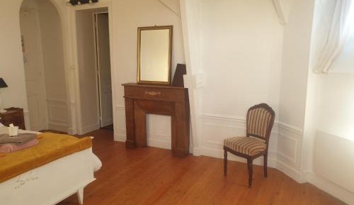 Deluxe Double Room with Shower
