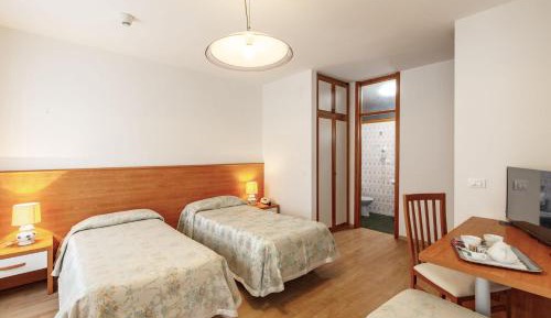 Classic Triple Room