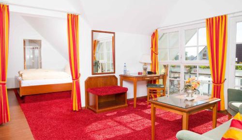 Junior Suite with Balcony