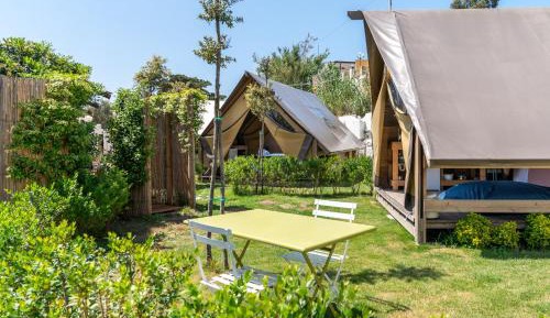 Cozy Lodge