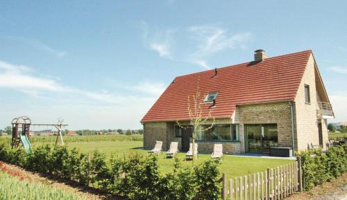 Five-Bedroom Holiday Home
