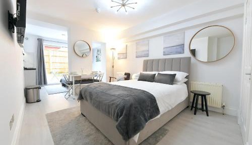 Deluxe Family Suite