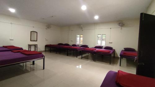 Mixed Dormitory Room