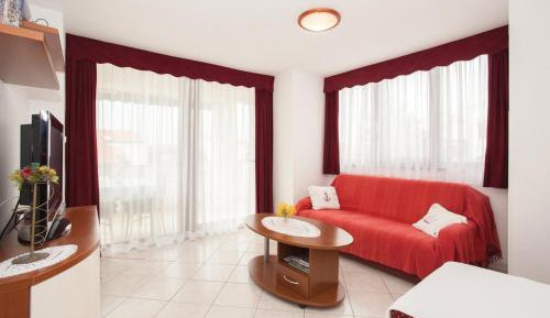 One-Bedroom Apartment with Terrace and Sea View