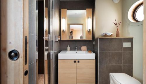 Three-Bedroom Apartment - Open Mountain View (8 people)
