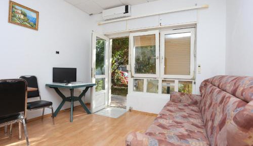Studio with Terrace