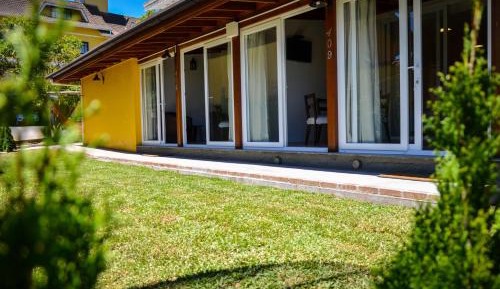 Family Room with Garden View (5 people)