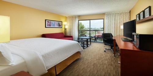 Standard King Room