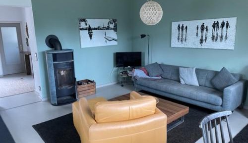 One-Bedroom Apartment with Terrace