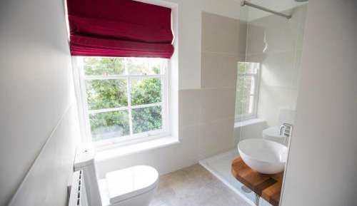 Two Bedroom Luxury Apartment – King & Twin