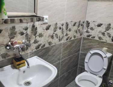 Twin Room with Bath