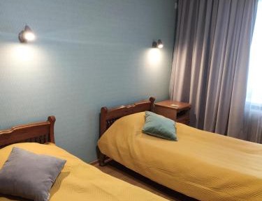 Standard Twin Room with Shared Bathroom