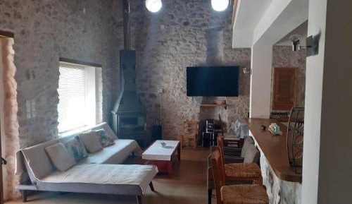 Five-Bedroom Holiday Home