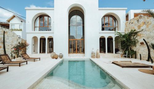King Room with Pool View