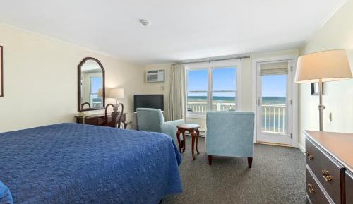 Oceanfront 1st Floor King