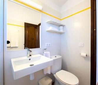 Two-Bedroom Apartment (4 Adults + 1 Child)