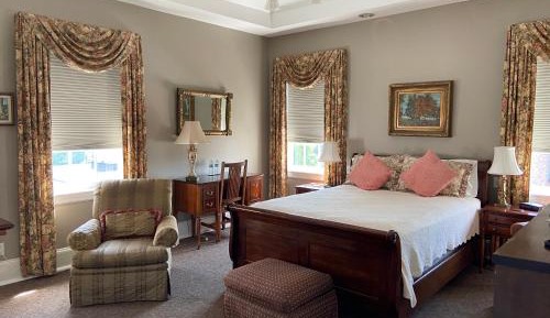 Queen Room - Martin House