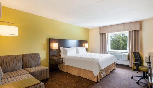 Standard King Room