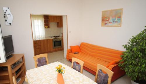 Three-Bedroom Apartment with Terrace and Sea View