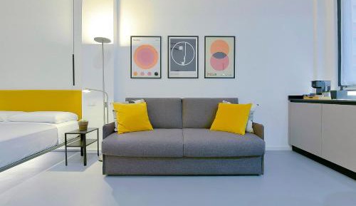 Studio Apartment