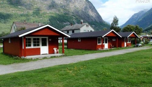 Three-Bedroom Cottage