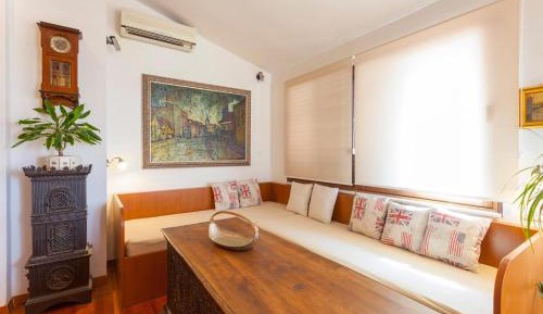 Studio with Terrace and Sea View