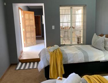 Studio with Garden View